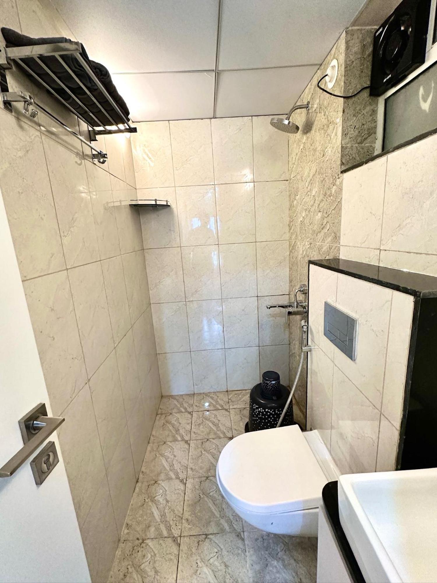 Peacock Palace 2Bhk Modern Ac Flat In Baner Pune Extérieur photo