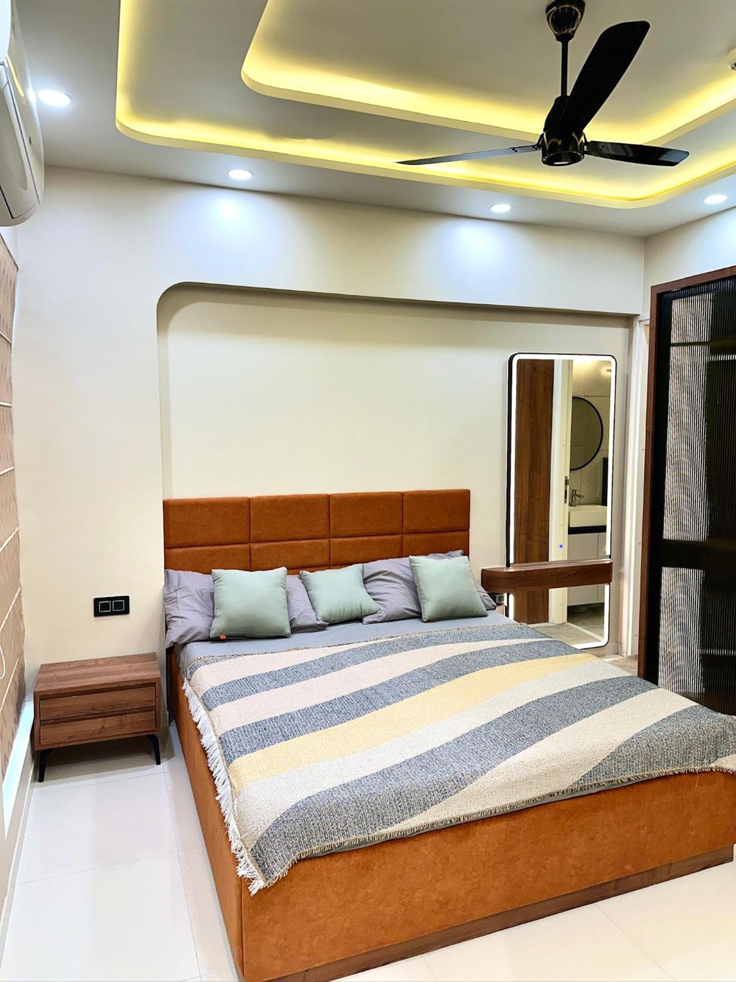 Peacock Palace 2Bhk Modern Ac Flat In Baner Pune Extérieur photo